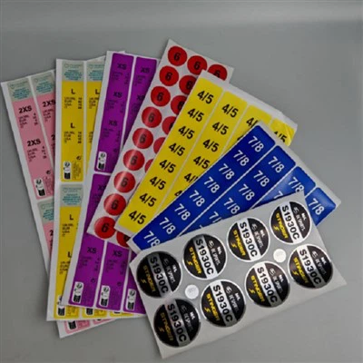 Etichetă de mărime de îmbrăcăminte